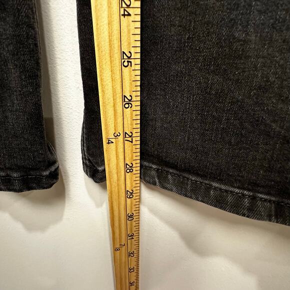 Wrangler High Rise Ultra Wide Leg Jeans Black Size 6 5-Pocket Denim - Picture 7 of 13